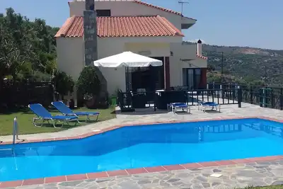 Image de Villa \"Iliothea\" séjour privé, Milatos Crète, grande piscine, vue sur la mer jusqu'à 16 personnes