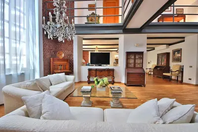 Image de Loft by KlabHouse w \/ 3bdr près de Fondation Prada