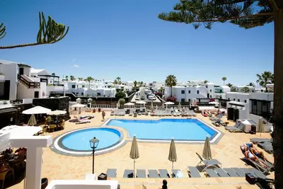 Image de Club Oceano 2 bedroom Apts.