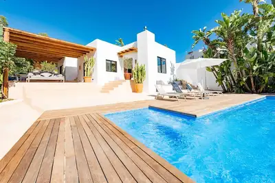 Ibiza villa with fantastic pool and stunning views.