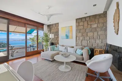 Image de Villa Grand Confort 5 ch face Ă la plage 150m Golfe d'Ajaccio 10 mn Porticcio