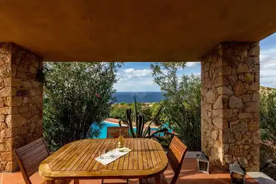 Image de Villa à Costa Paradiso avec 2 chambres à coucher, 7 couchages