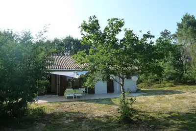 Image de Confortable maison, dans écrin de verdure, à 5mn des plages océanes