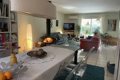 Image de Comfortable villa with pool near pont du gard and Uzes. sleeps 7/8