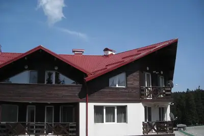 Image de Appartement 1 chambre au dernier étage avec vue sur la montagne - à 100 mètres des remontées mécaniques