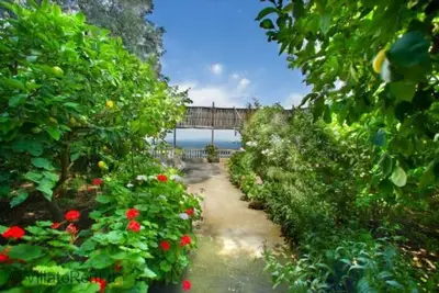 Image de Bel Appartement En Villa Magnifique Sorrento Centre Front De Mer