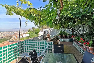 Image de House for 8 people, Free parking and panoramic views