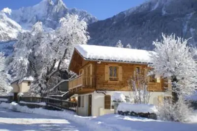 Image de Chalet indépendant avec jardin, au calme avec vue exceptionnelle - Les Praz WiFi