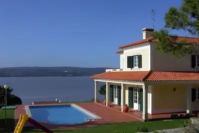 Image de Villa avec piscine privée et vue sur la lagune de Obidos