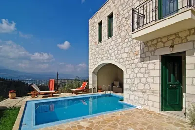 Querini Villa Manolis à Alikampos à 9 km de la plage de sable