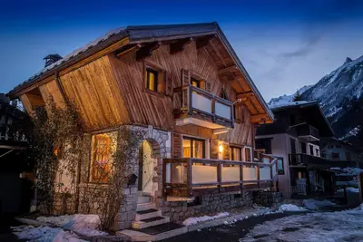 Image de Chalet Grand Cru pour 10 personnes avec Jacuzzi Chamonix Holidays
