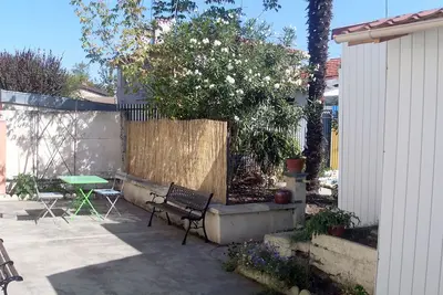Image de Maisonnette bien équipée avec terrasse