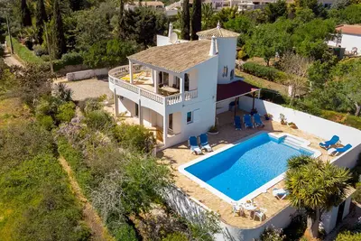 Image de Casa Alimas: ravissante villa avec une grande piscine, Praia da Luz