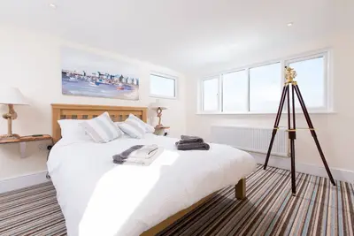 Image de Maison de vacances - Appledore. Vue imprenable, jardin clos et parking hors route