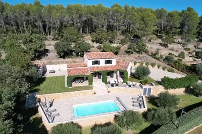 Image de Piscine chauffée entre 28° et 30° toute la saison