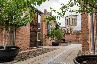 Image de Appartement de luxe primé près de York Minster (et Betty's Café! )
