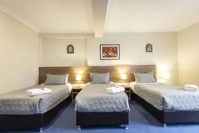 Image de Grande maison idéale pour les familles et groupes d'amis dans le centre historique