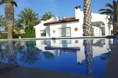 Image de Vinaros: Wifi - Piscine - Près de la plage - Belle villa - Vinaros - Piscine