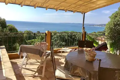 Image de Maison provençale avec piscine, plage à 400 m, dans le Golfe de St Tropez