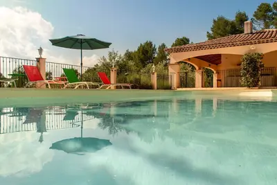 Image de Villa Plain-Pied CLIMATISÉE Avec Piscine Chauffee<br>
