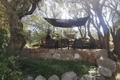 Image de rez de chaussée de villa avec jardin, à 600m des plages