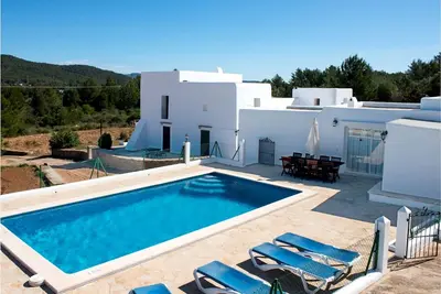 Image de Villa Can Reiet with private pool and tennis