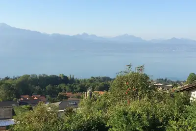 Image de Belmont Sur Lausanne: Studio dans un chalet avec vue sur le lac