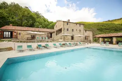 Image de Villa Santarsa, 31 people, magnificent views and private pool, no neighbors
