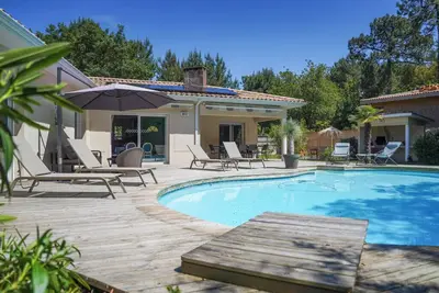 Image de Jolie villa avec piscin (pompe à chaleur) terrain clos au Cap Ferret\nClassée 4⭐️