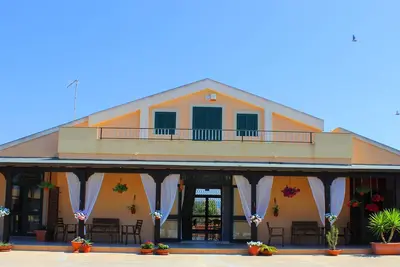 Complexes résidentiel de chalets à 50 mètres de la plage