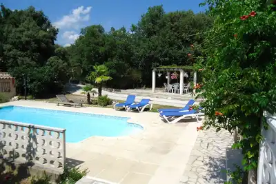 Image de Villa 4 chambres Proche De La Mer avec Piscine chauffée et Wi-Fi