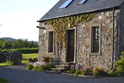 Image de Cottage paisible et confortable dans le magnifique Highland Perthshire dans de beaux paysages