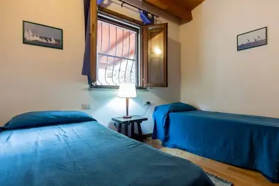 Image de Cala Sapone, splendide appartement avec vue mer et grand jardin privé