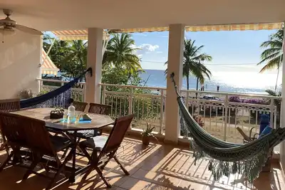 Image de Carbet Appartement Côté Plage de standing les pieds dans l'eau