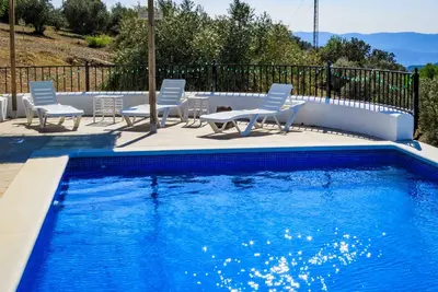 Image de Maison de campagne - 3 chambres, vue imprenable, Wifi et grande piscine