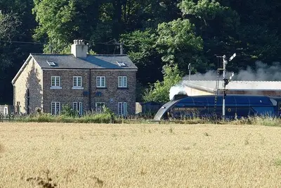 Image de Cottage avec vue imprenable sur majestueuses Steam Trains Nymr. CĂ´te 20 minutes
