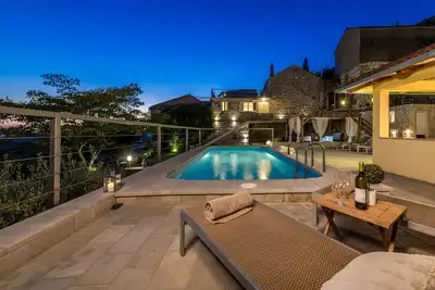 Villa Tea-Spacieuse villa idéale pour les familles près des plages