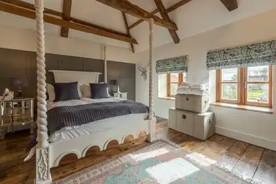 Image de Little Star est un magnifique chalet romantique pour deux, charme côtier rustique suintant