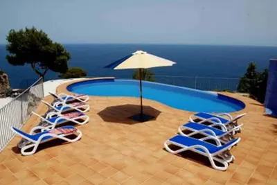 Image de Superbe villa de 5 chambres à Javea + piscine + air conditionné + wifi + Sky Tv