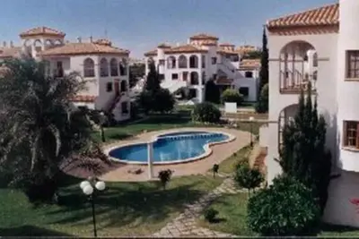 Image de appartement dans résidence- 3 pièces - 4\/6 personnes. 15 metres, la piscine; 500 metres, la plages de sable.