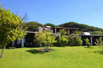 Image de Trois maisons design avec grande piscine et belle vue à 10 min. de Vejer