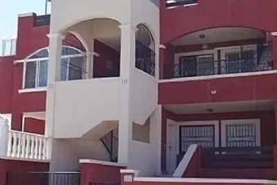 Image de Appartement avec une grande terrasse sur le toit