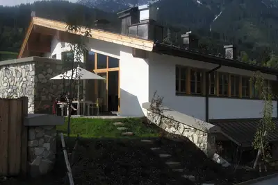 Image de Appartement de luxe Ă Hinterthal, Autriche avec de superbes vue sur la montagne