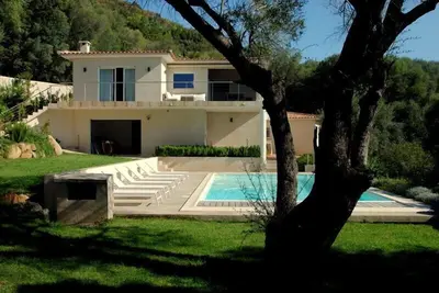Image de Sainte Lucie Pv\/Pinarello Villa Familiale de standing vue mer piscine jardin