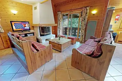 Image de Grand appartement confortable avec un accès facile aux pistes