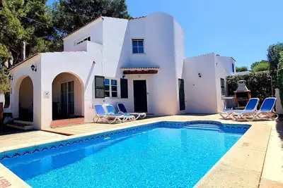 Villa avec piscine privé, à 150 mètres de la plage