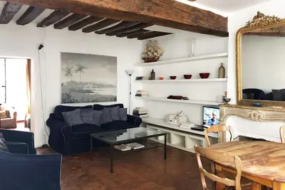 Image de Ile St Louis 3 Br Appartement