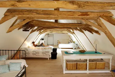 Image de Maison de caractère avec piscine chauffée