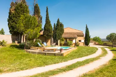 Image de Grande maison classée 3* au calme avec piscine privée et clim proche de Limoux
