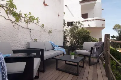 Belle et moderne maison à 500 mètres de la plage et avec vue sur la mer